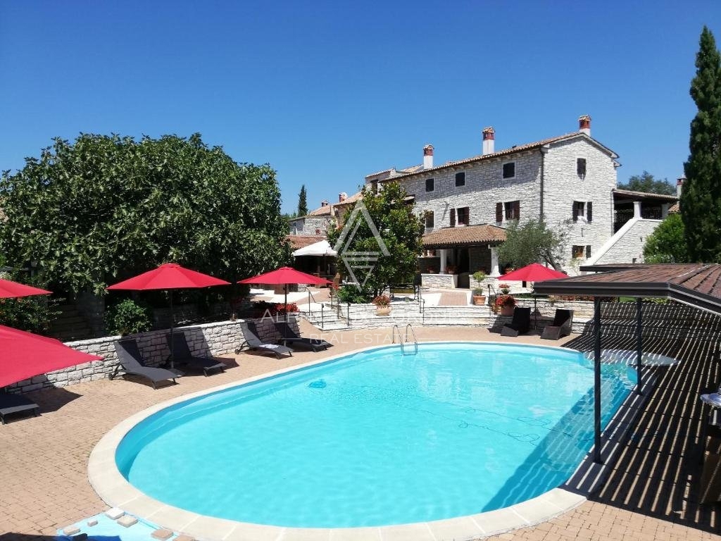 Villa in pietra finemente ristrutturata con piscina, Istria, Rovigno