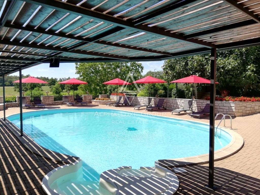 Villa in pietra finemente ristrutturata con piscina, Istria, Rovigno