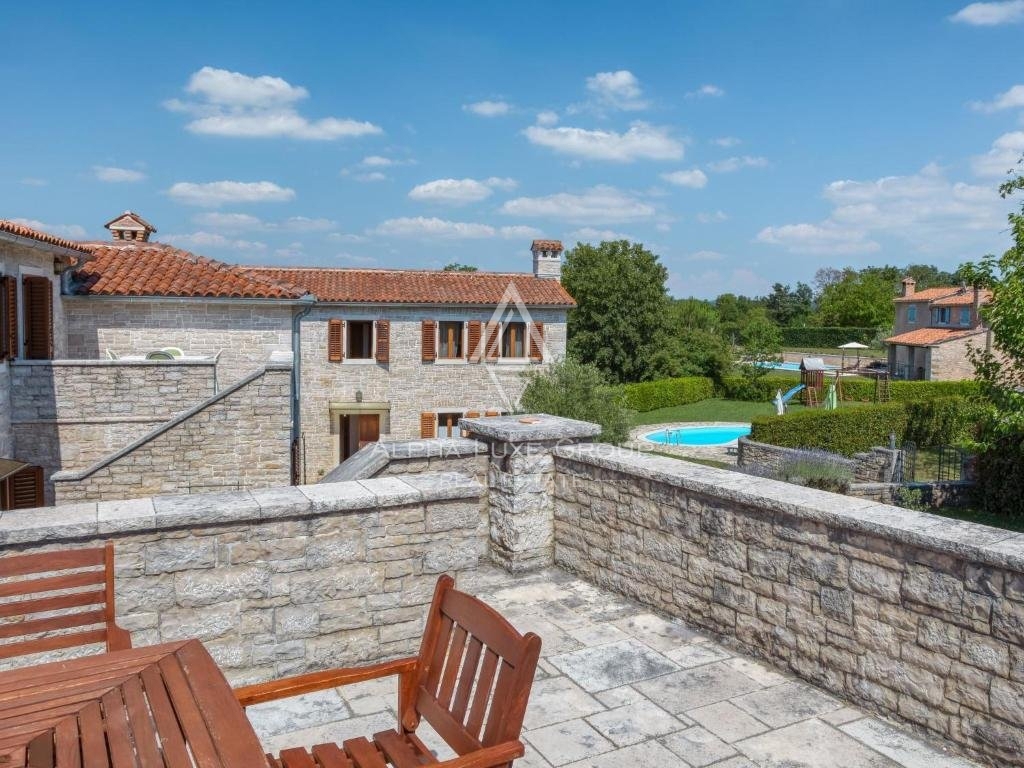 Splendida villa di lusso con piscina, ISTRIA, Tinjan