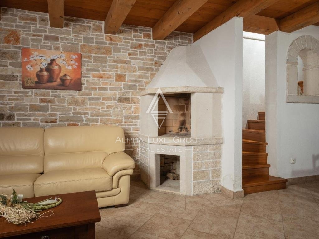 Splendida villa di lusso con piscina, ISTRIA, Tinjan