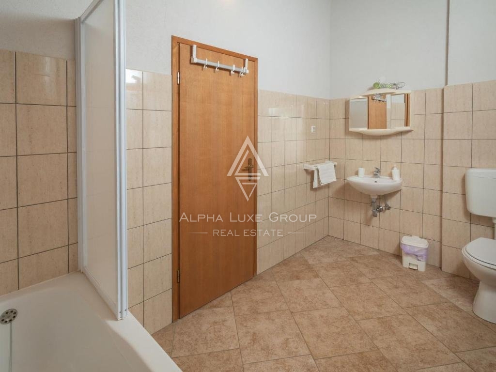 Splendida villa di lusso con piscina, ISTRIA, Tinjan