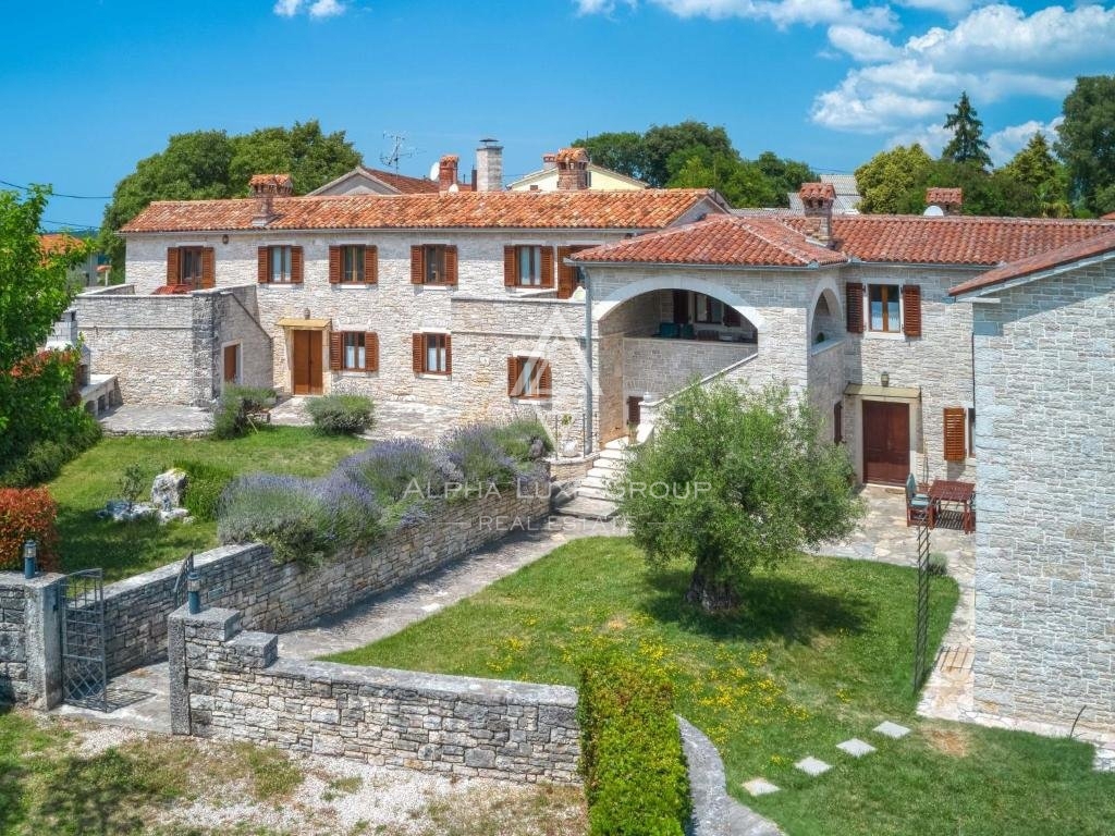 Splendida villa di lusso con piscina, ISTRIA, Tinjan