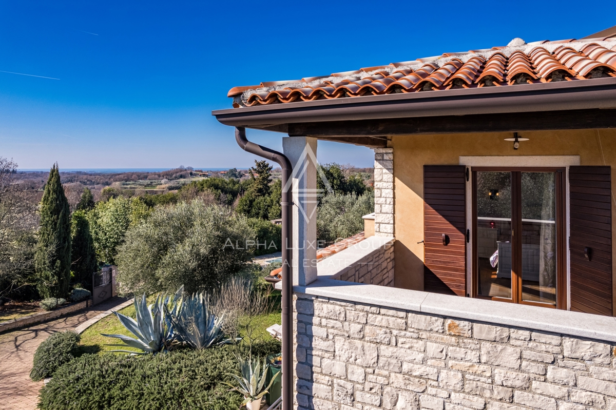 Brtonigla, Istria – Autentica villa in pietra con piscina