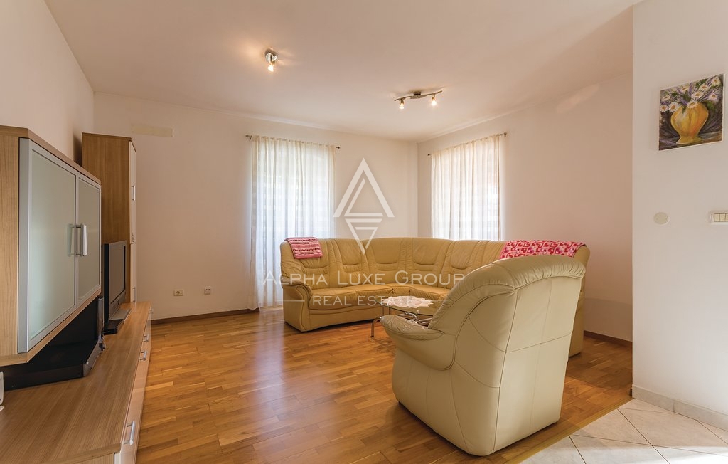 Kršan, Istria – Casa vacanze ristrutturata con piscina