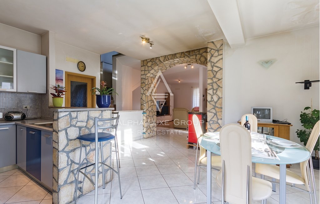Kršan, Istria – Casa vacanze ristrutturata con piscina