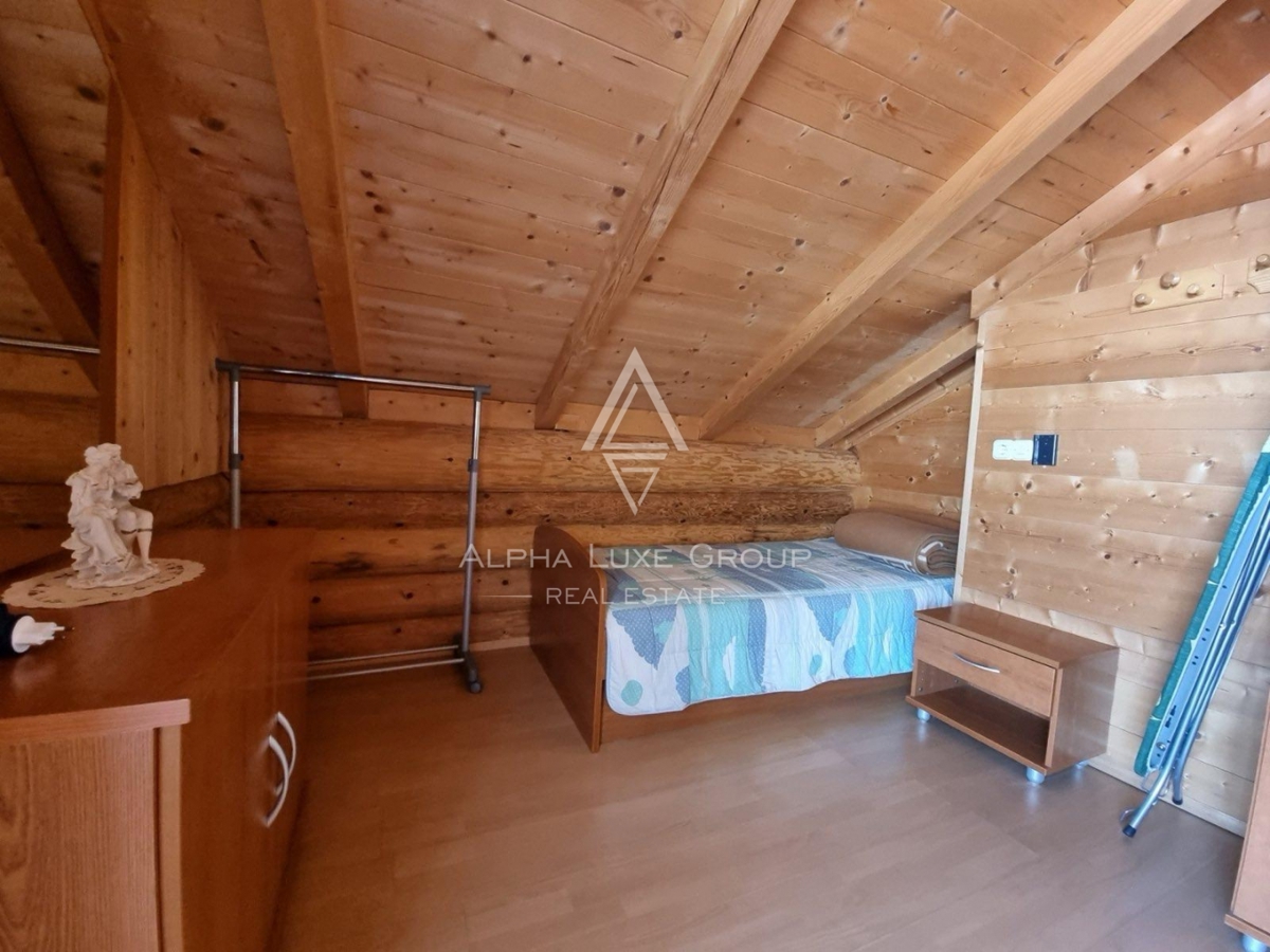 Poreč, Istria: Casa con vista mare e grande giardino