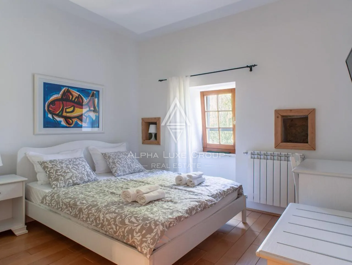 Pazin, Istria – Villa in pietra ristrutturata con piscina