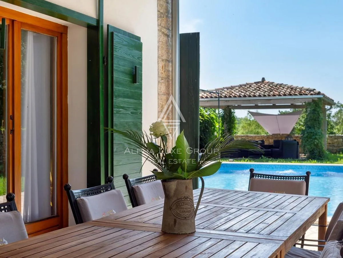 Pazin, Istria – Villa in pietra ristrutturata con piscina