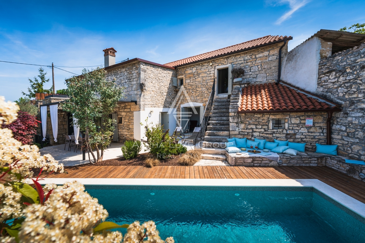 Kanfanar, Istria: Elegante villa in pietra ristrutt.