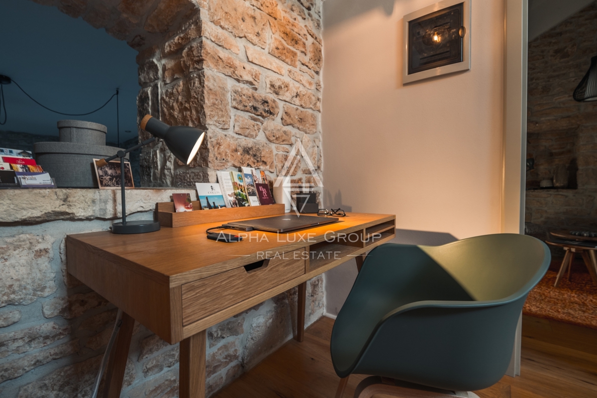 Kanfanar, Istria: Elegante villa in pietra ristrutt.