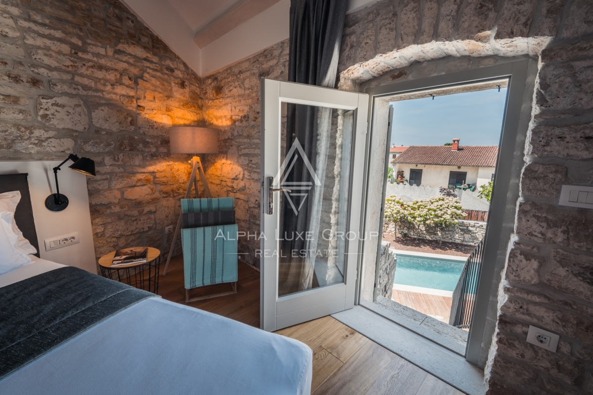 Kanfanar, Istria: Elegante villa in pietra ristrutt.