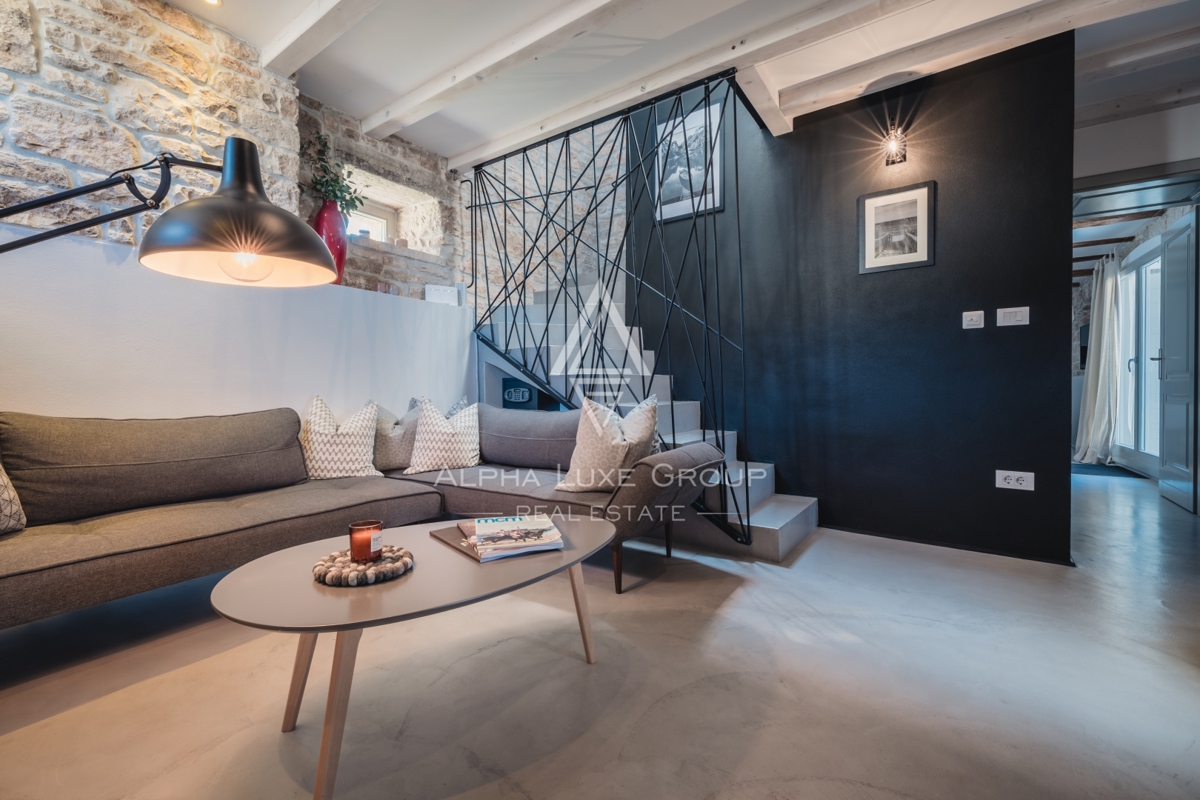 Kanfanar, Istria: Elegante villa in pietra ristrutt.