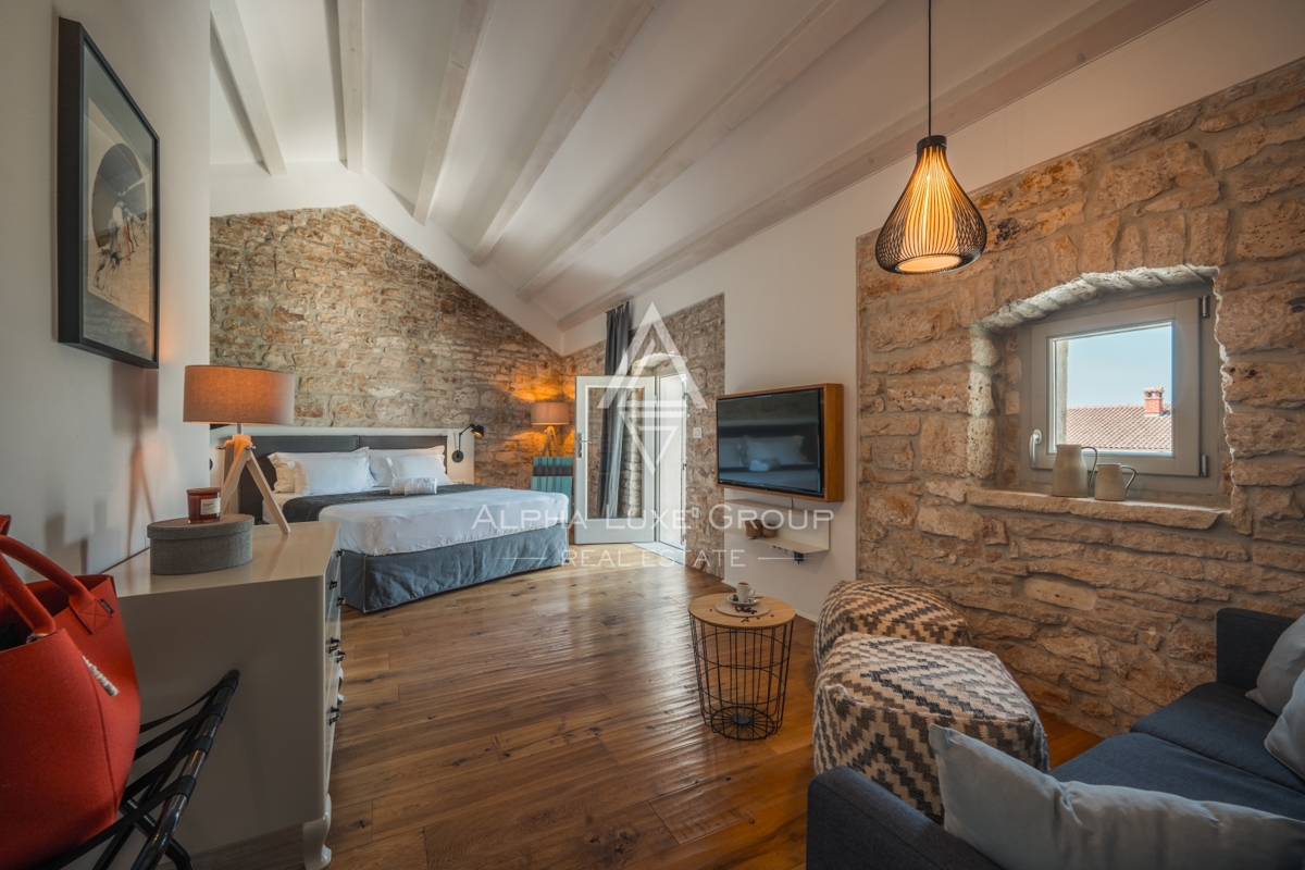 Kanfanar, Istria: Elegante villa in pietra ristrutt.