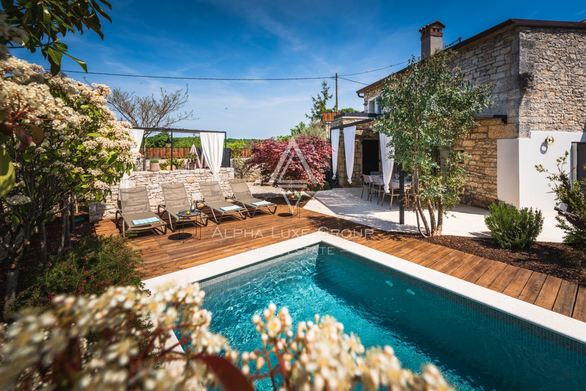 Kanfanar, Istria: Elegante villa in pietra ristrutt.