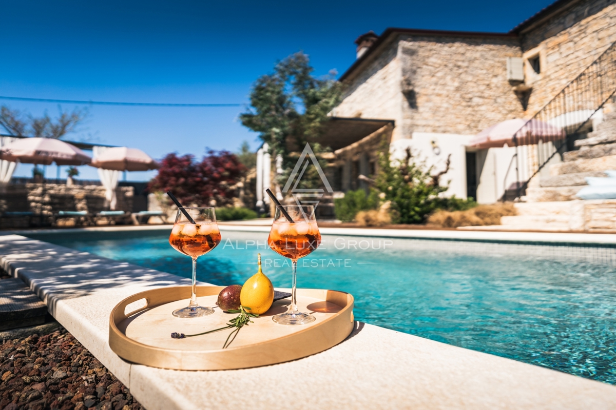 Kanfanar, Istria: Elegante villa in pietra ristrutt.