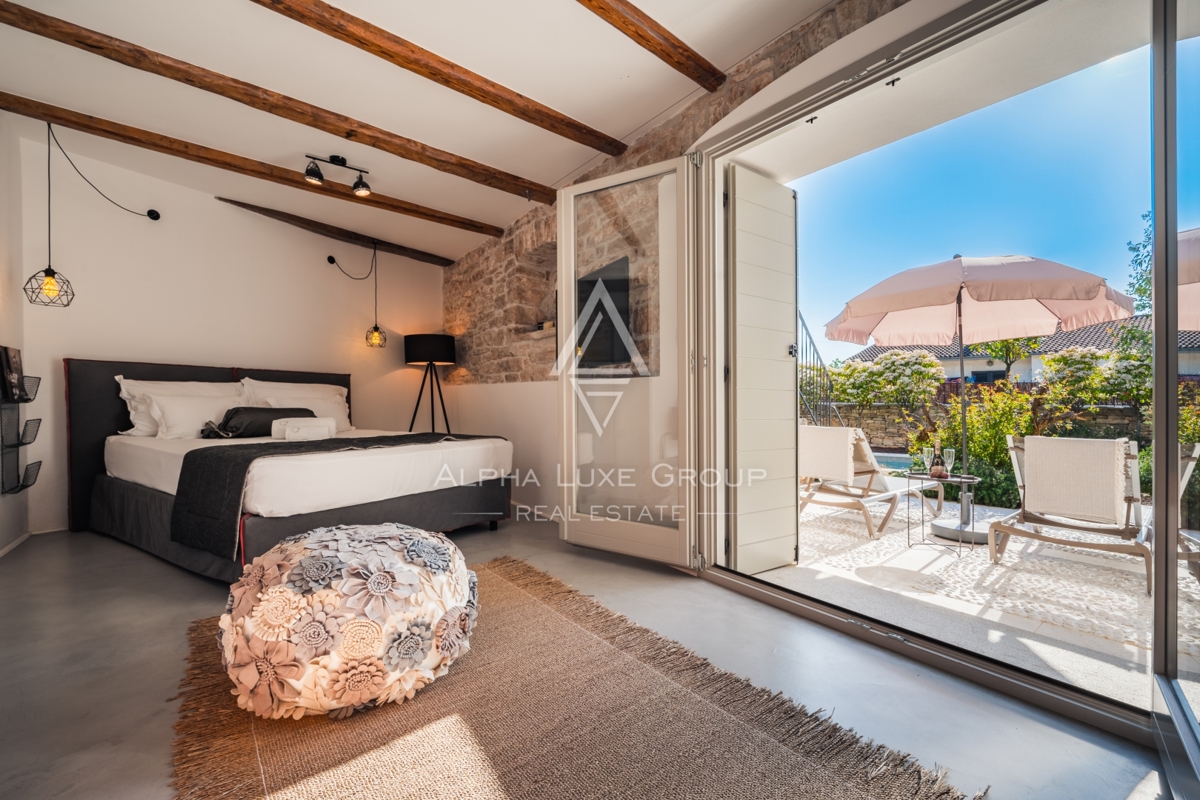 Kanfanar, Istria: Elegante villa in pietra ristrutt.