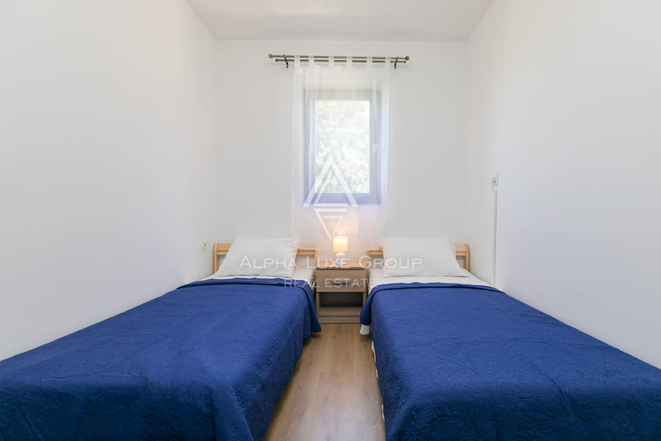 Istria, Poreč: Casa moderna con piscina e mare