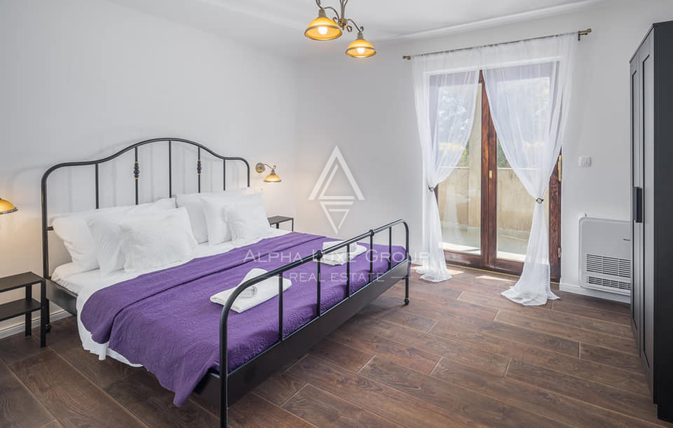 Istria, Poreč: Casa moderna con piscina e mare