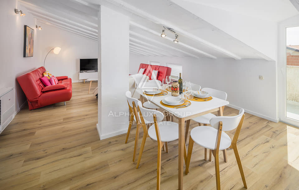 Istria, Poreč: Casa moderna con piscina e mare