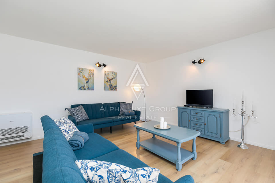 Istria, Poreč: Casa moderna con piscina e mare