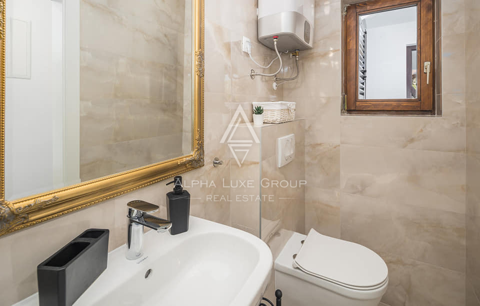 Istria, Poreč: Casa moderna con piscina e mare