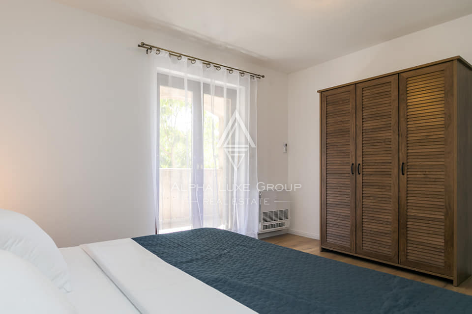 Istria, Poreč: Casa moderna con piscina e mare