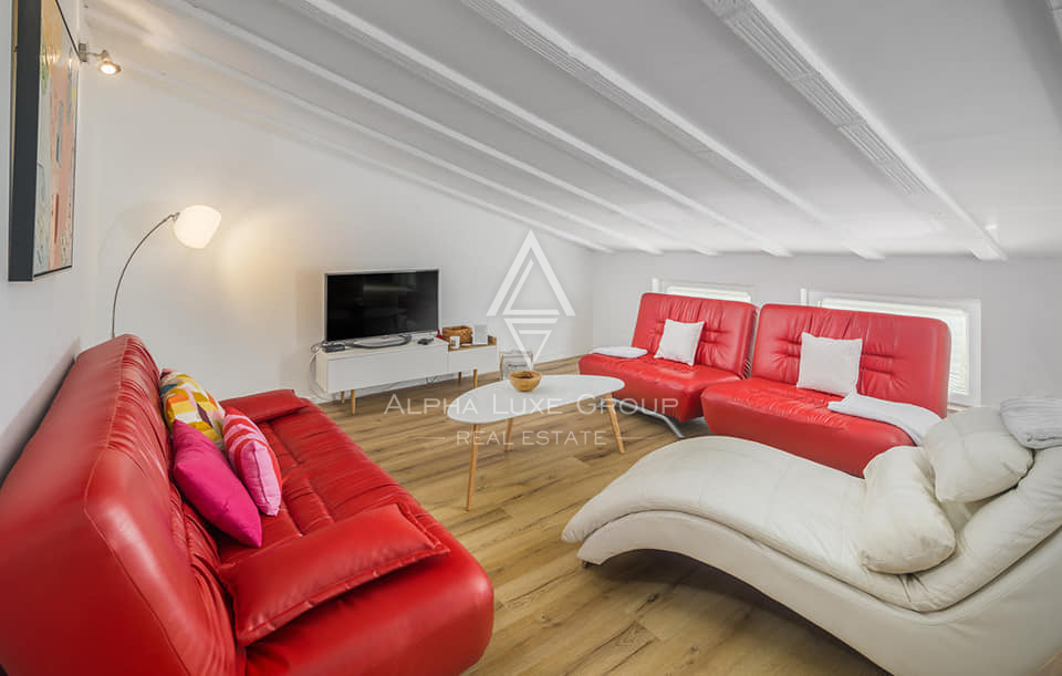 Istria, Poreč: Casa moderna con piscina e mare