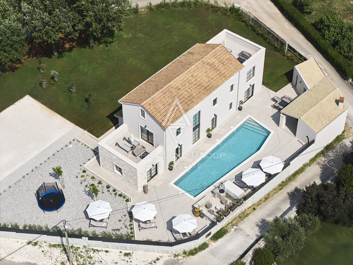 Istria, Parenzo: Villa di lusso con pool e mare