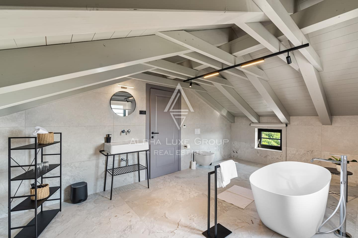 Istria, Parenzo: Villa di lusso con pool e mare