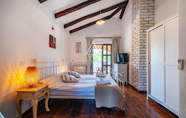 Istria, Višnjan: Villa in pietra con piscina e privacy