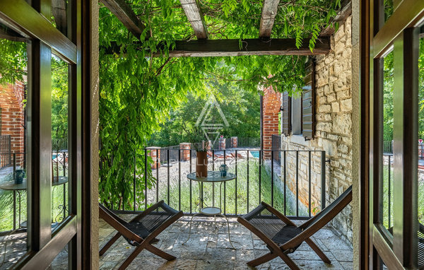 Istria, Višnjan: Villa in pietra con piscina e privacy