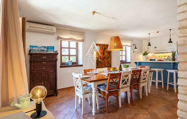 Istria, Višnjan: Villa in pietra con piscina e privacy