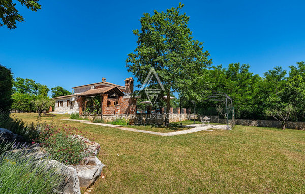 Istria, Višnjan: Villa in pietra con piscina e privacy