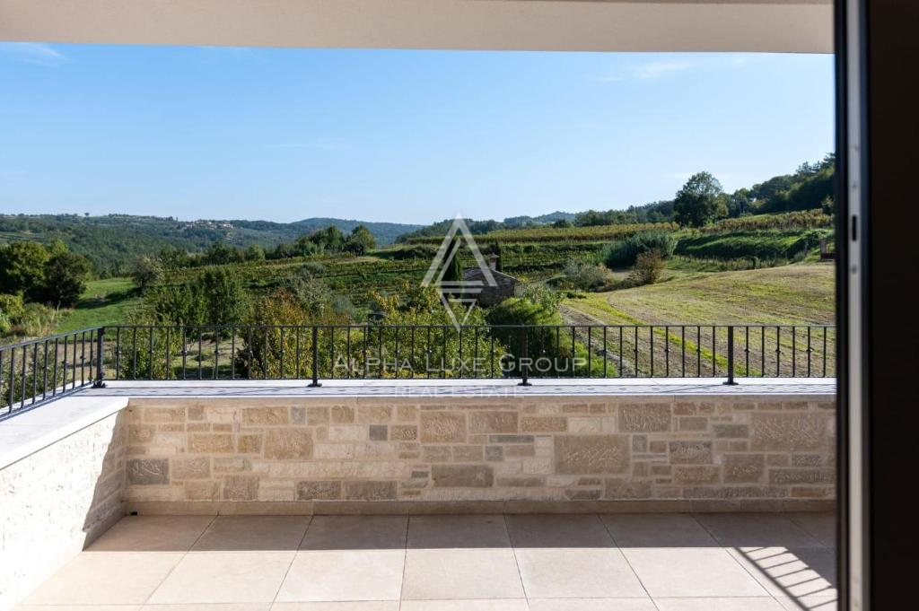 Istria, Momjan: Villa di lusso con vista panoramica