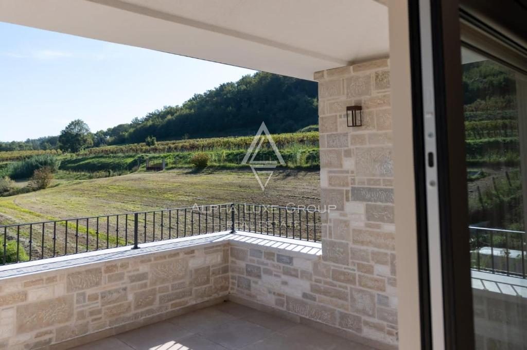 Istria, Momjan: Villa di lusso con vista panoramica