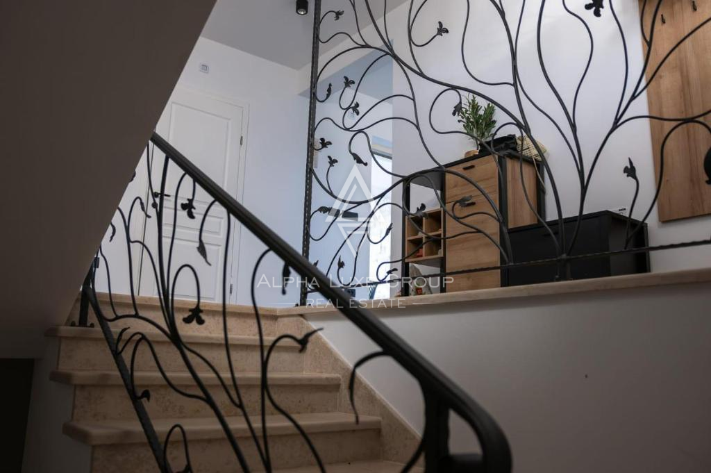 Istria, Momjan: Villa di lusso con vista panoramica