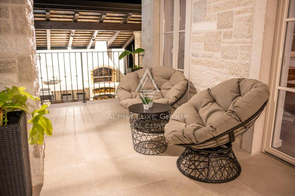 Istria, Momjan: Villa di lusso con vista panoramica