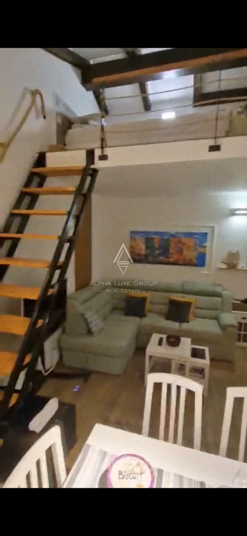 Istria, Červar – Appartamento con soppalco e loggia