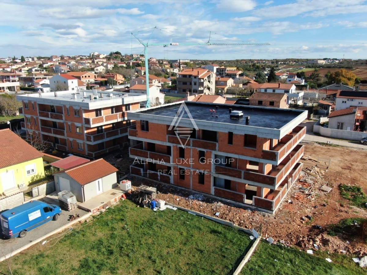 Appartamento Šikići, Pula, 68m2