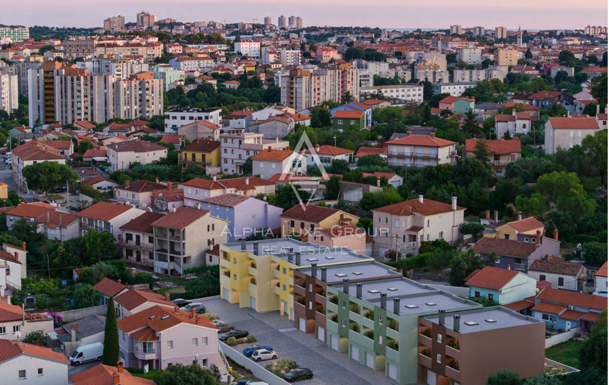 Istria, Pula: Appartamento con 2 camere e garage