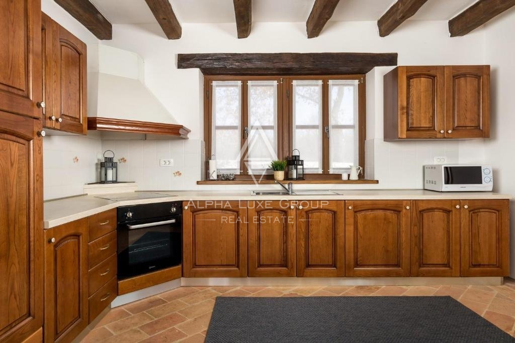 Splendida villa in pietra con piscina e ampio giardino, Istria, Parenzo