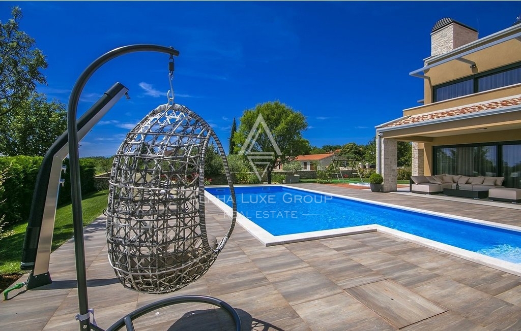 Istria, Sveti Lovreč - Villa moderna con piscina e grande giardino