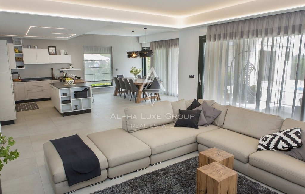 Istria, Sveti Lovreč - Villa moderna con piscina e grande giardino