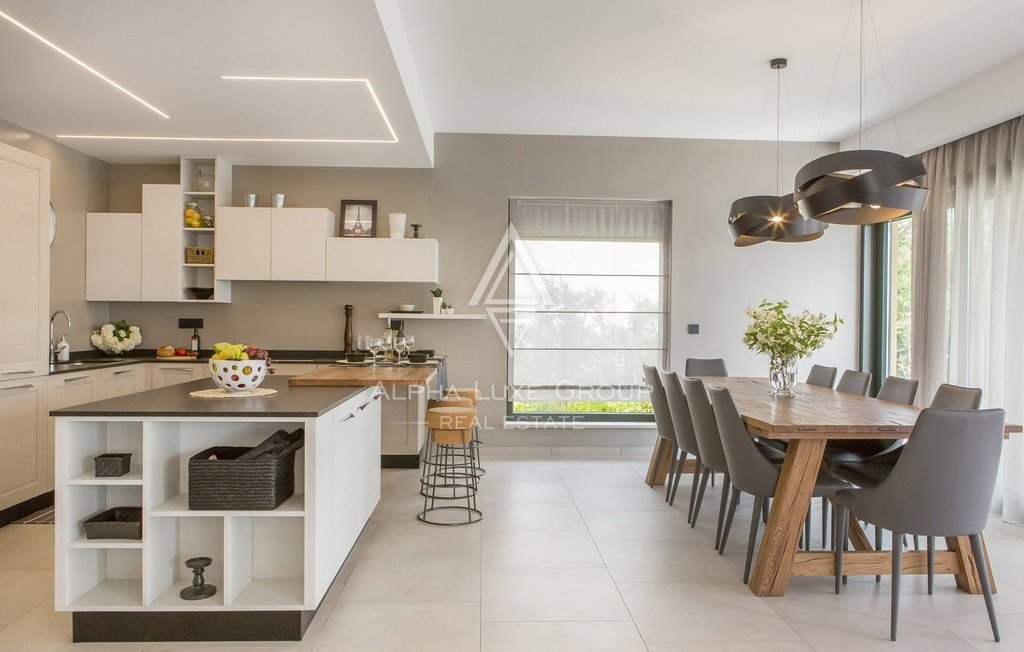 Istria, Sveti Lovreč - Villa moderna con piscina e grande giardino