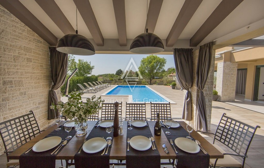 Istria, Sveti Lovreč - Villa moderna con piscina e grande giardino