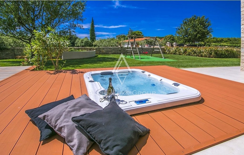 Istria, Sveti Lovreč - Villa moderna con piscina e grande giardino