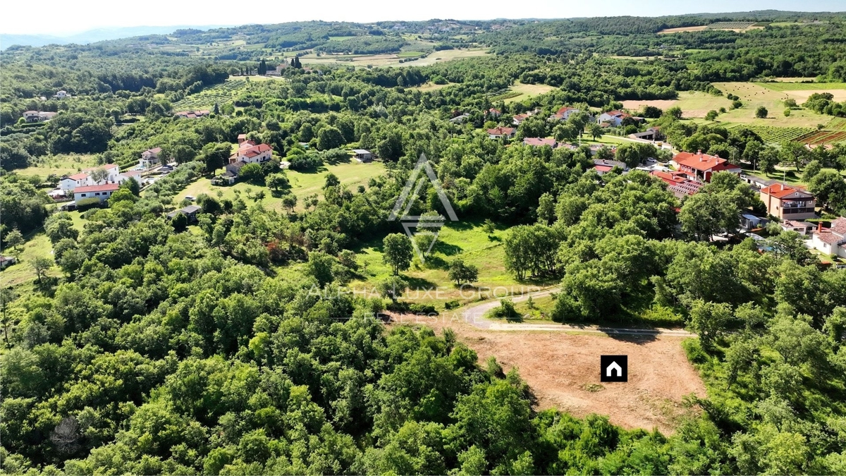 Istria, Vižinada - Terreno edificabile con vista panoramica