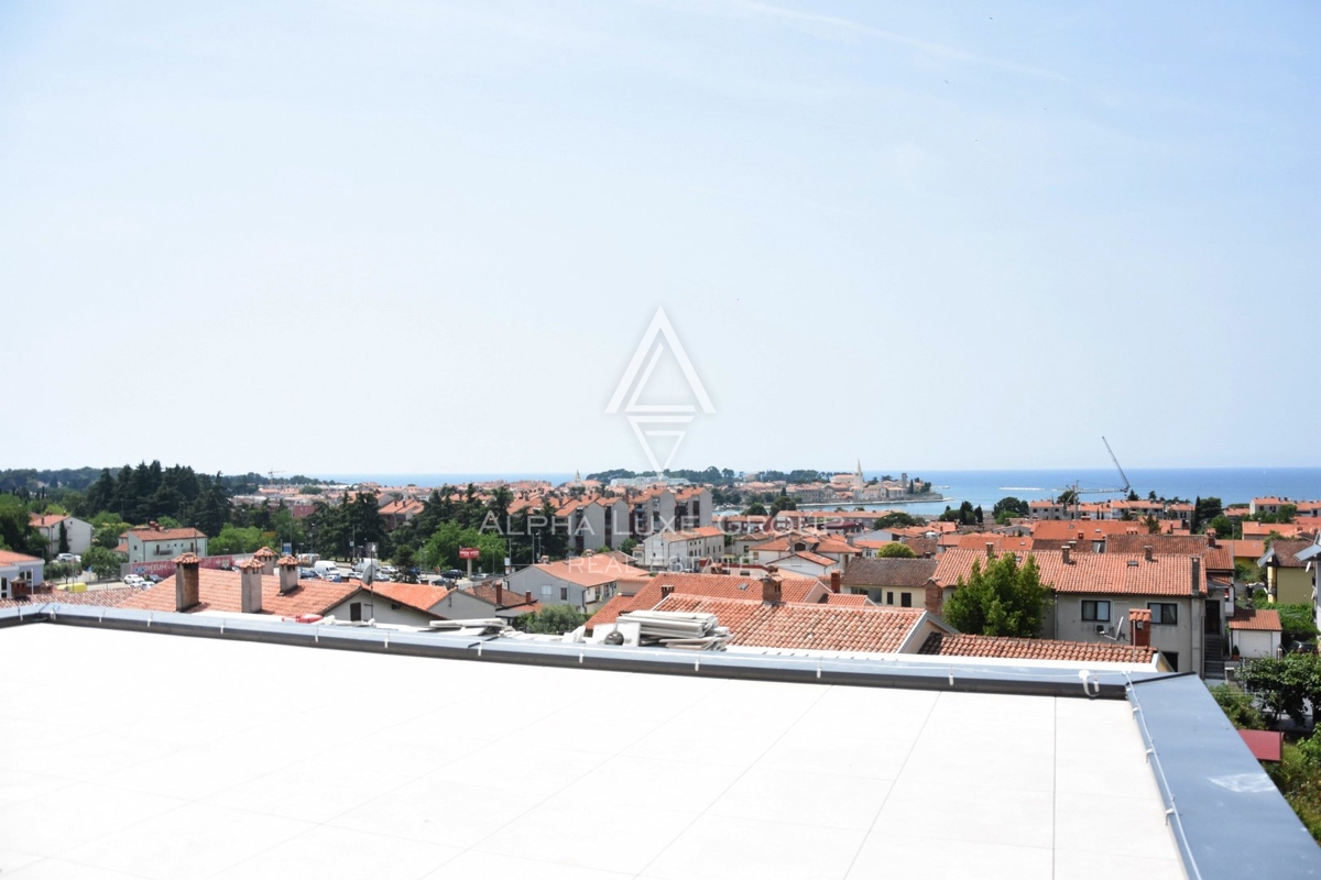 Istria, Poreč – Attico di lusso con vista mare mozzafiato e terrazza privata sul tetto