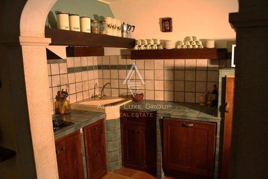 Istria, Žminj – Autentica casa in pietra istriana con piscina in vendita