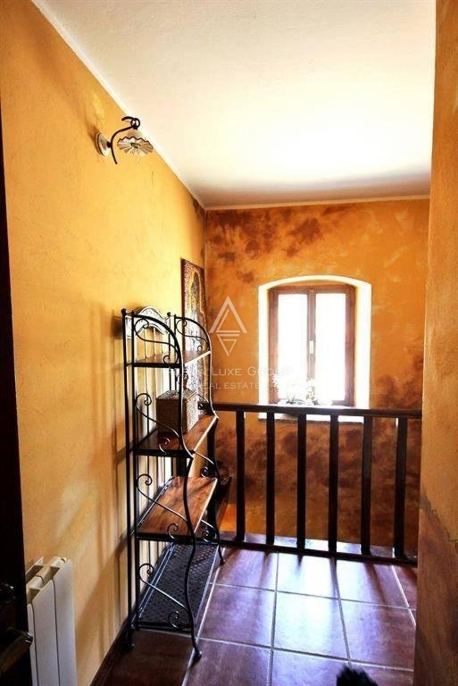 Istria, Žminj – Autentica casa in pietra istriana con piscina in vendita